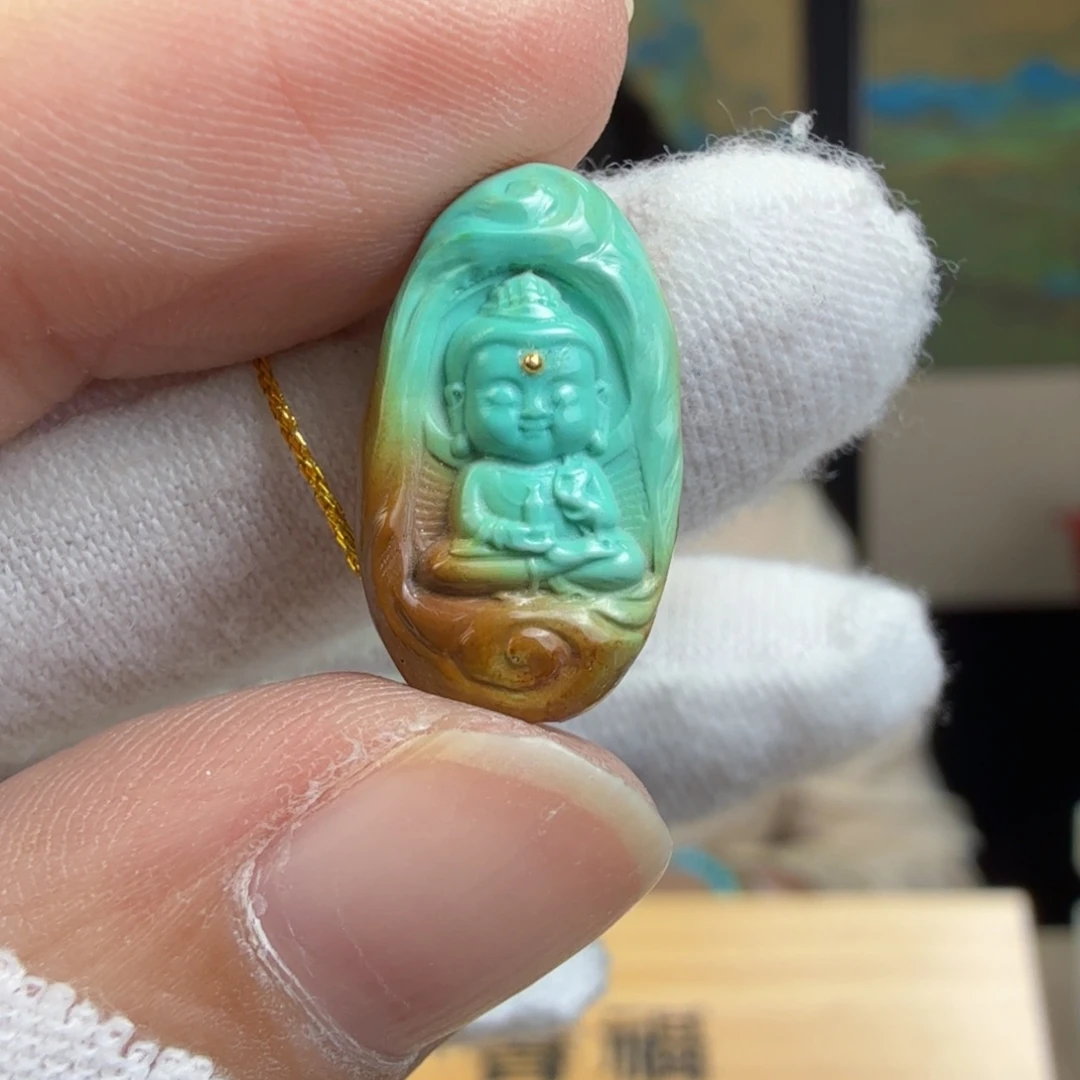 绿松石未镶嵌珠宝奇石