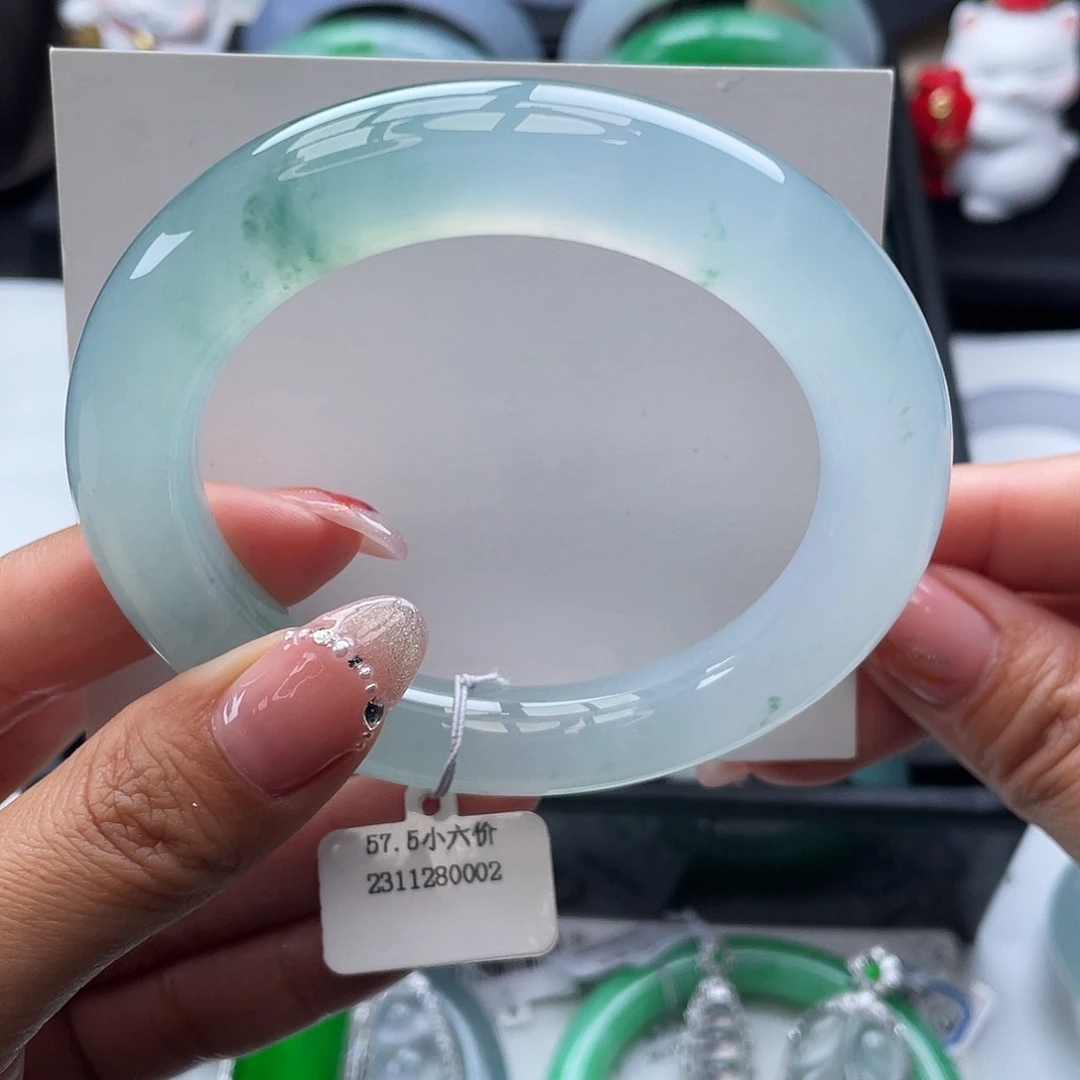 翡翠手镯未镶嵌57-58圆条