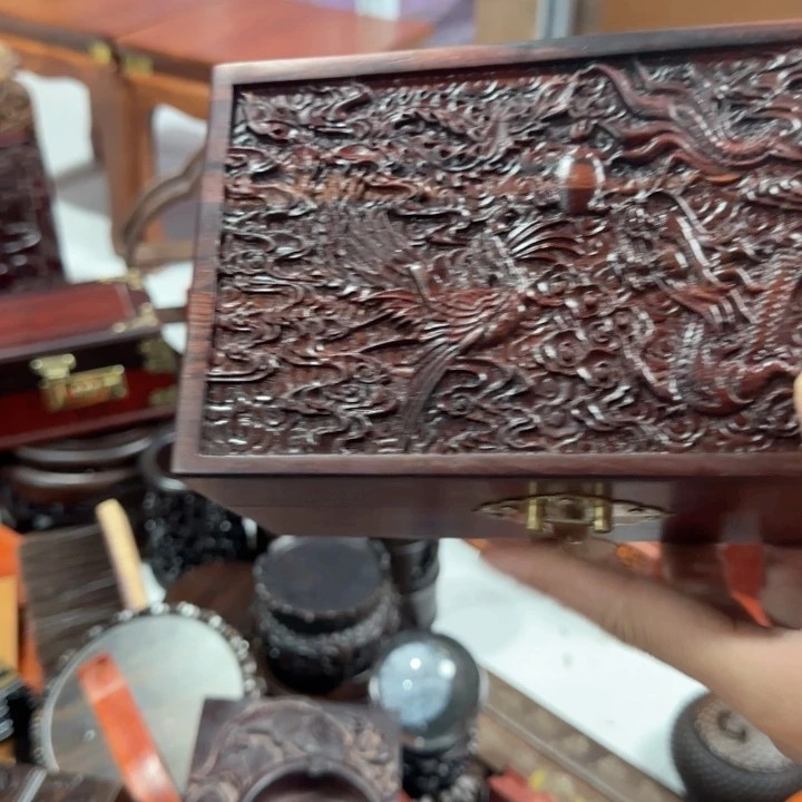 琉璃手工艺品红木工艺品