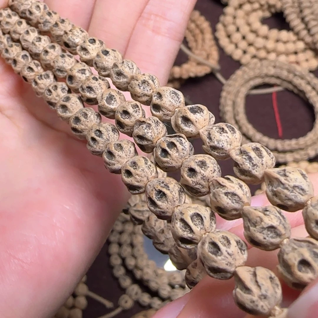 柏香籽/百香籽手串钱*