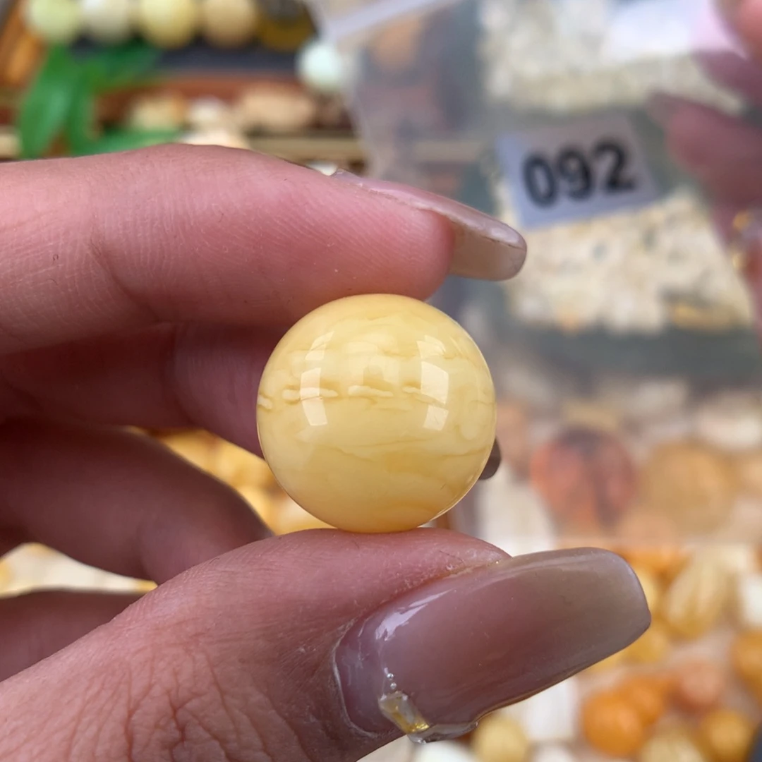 琥珀珠宝奇石未镶嵌17.5