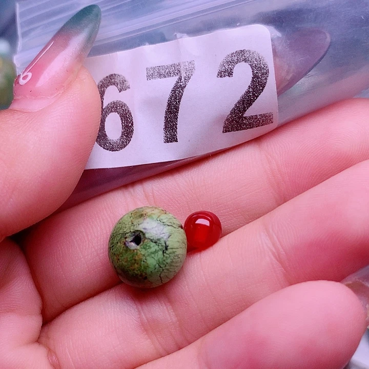 未镶嵌南红玛瑙珠宝奇石