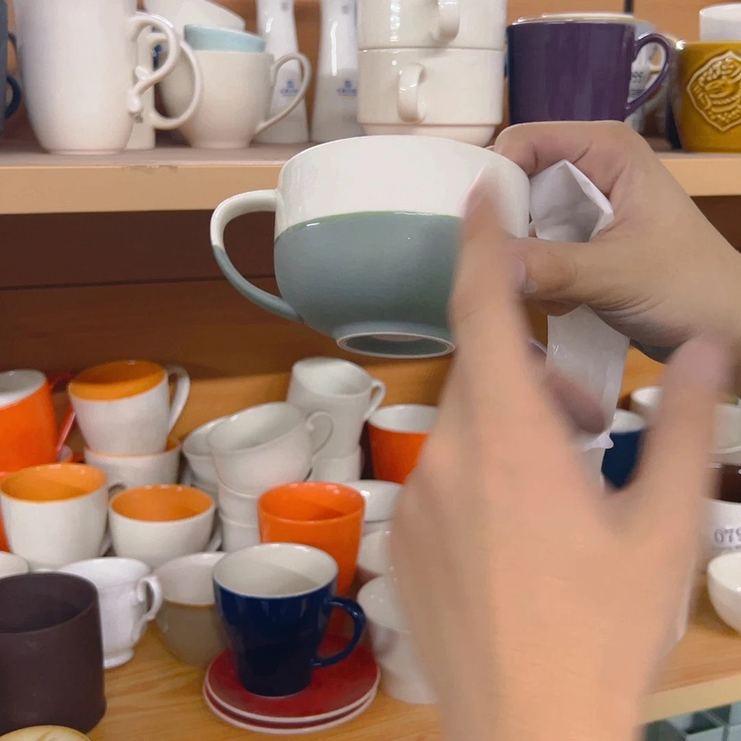 新骨瓷080微瑕汉普顿绿马克杯