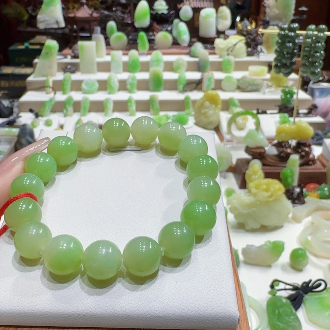 和田玉（翠青玉）未镶嵌挂件翠青卡12