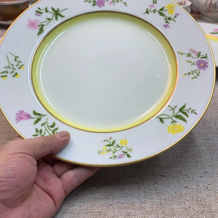 金瓷阁家的美丽瓷器