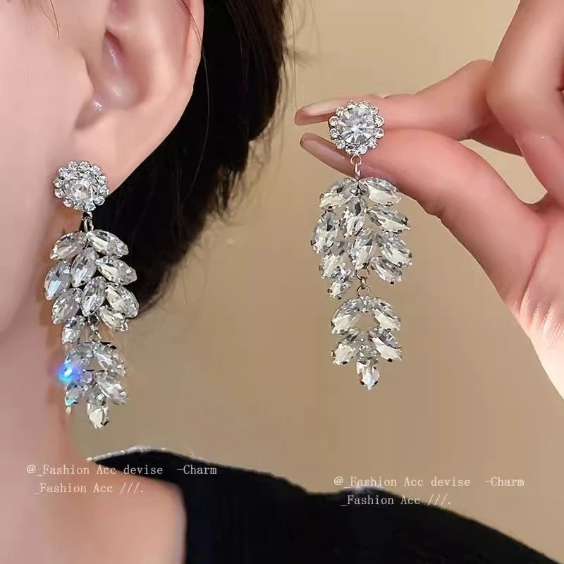 合金耳饰 银色麦穗吊坠耳钉女新款独特设计感小众耳环高级感8295