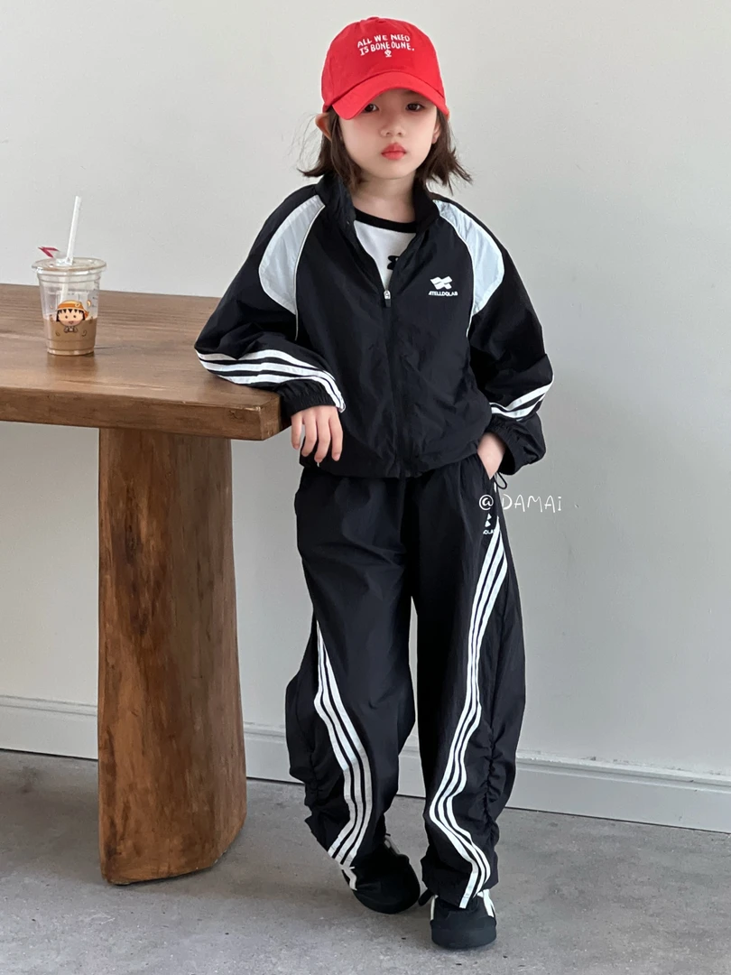 【衣佳】1017运动休闲套装