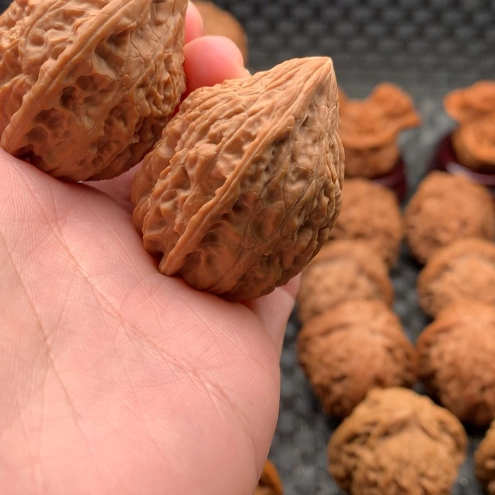 A*D文玩核桃狮子头野生30