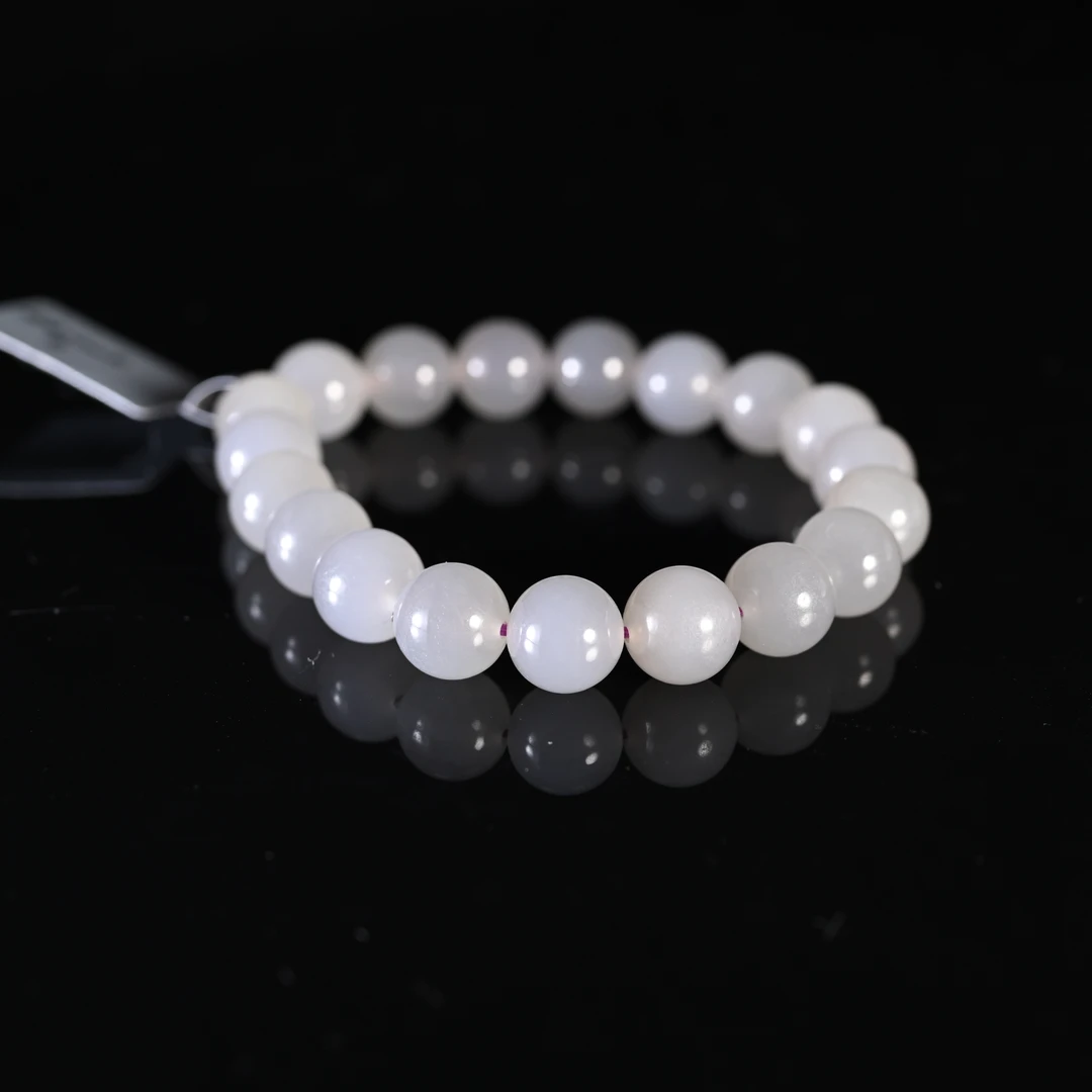 Lot8801 25YU1001838 和田玉烟紫手链/匡时