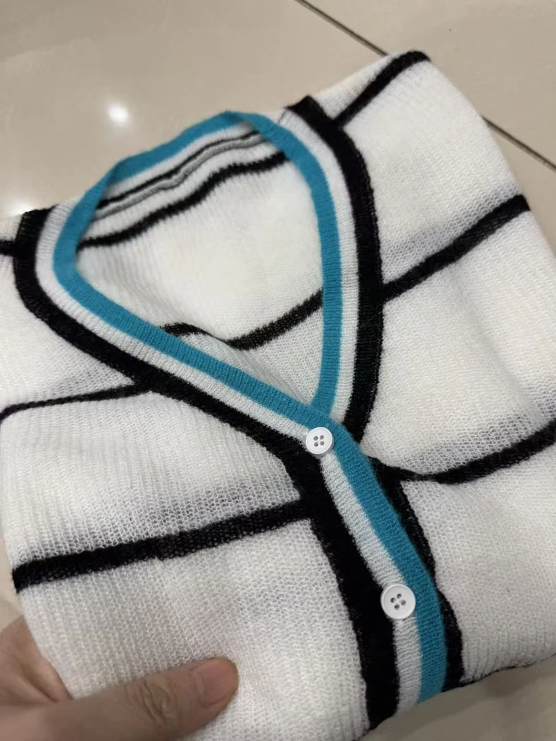 8263 V领开衫  库存不加单量少