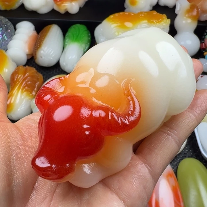 新疆戈壁五彩石金丝