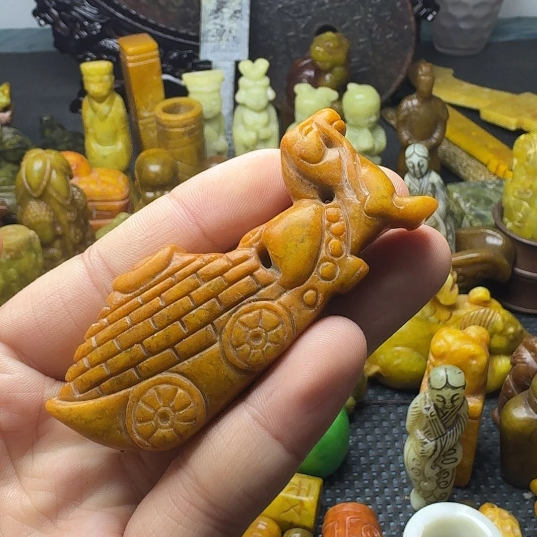 白玉菩提吊坠。。。