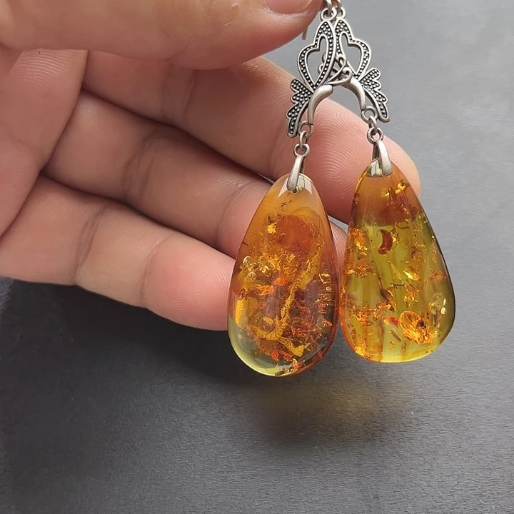 琥珀未镶嵌裸石耳坠