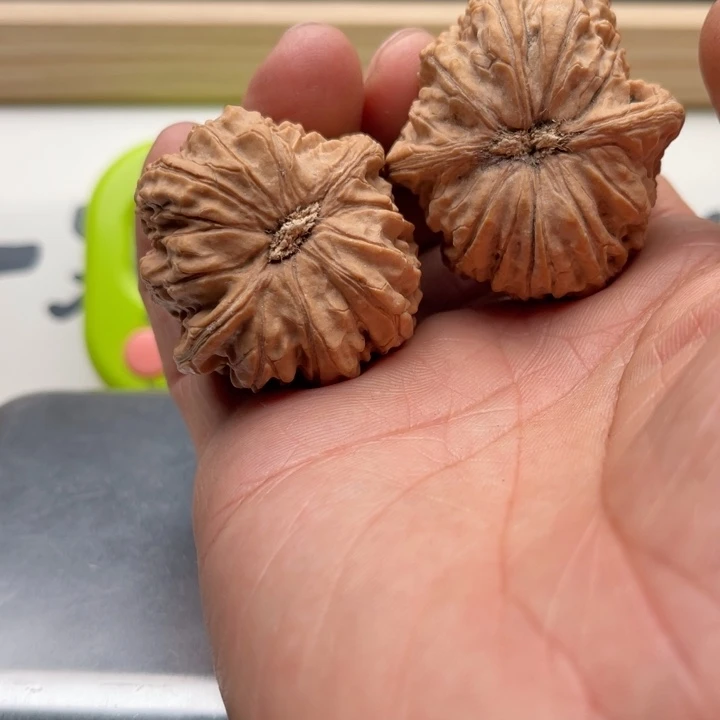 落***叶吊坠文玩核桃文玩核桃链接专属32号