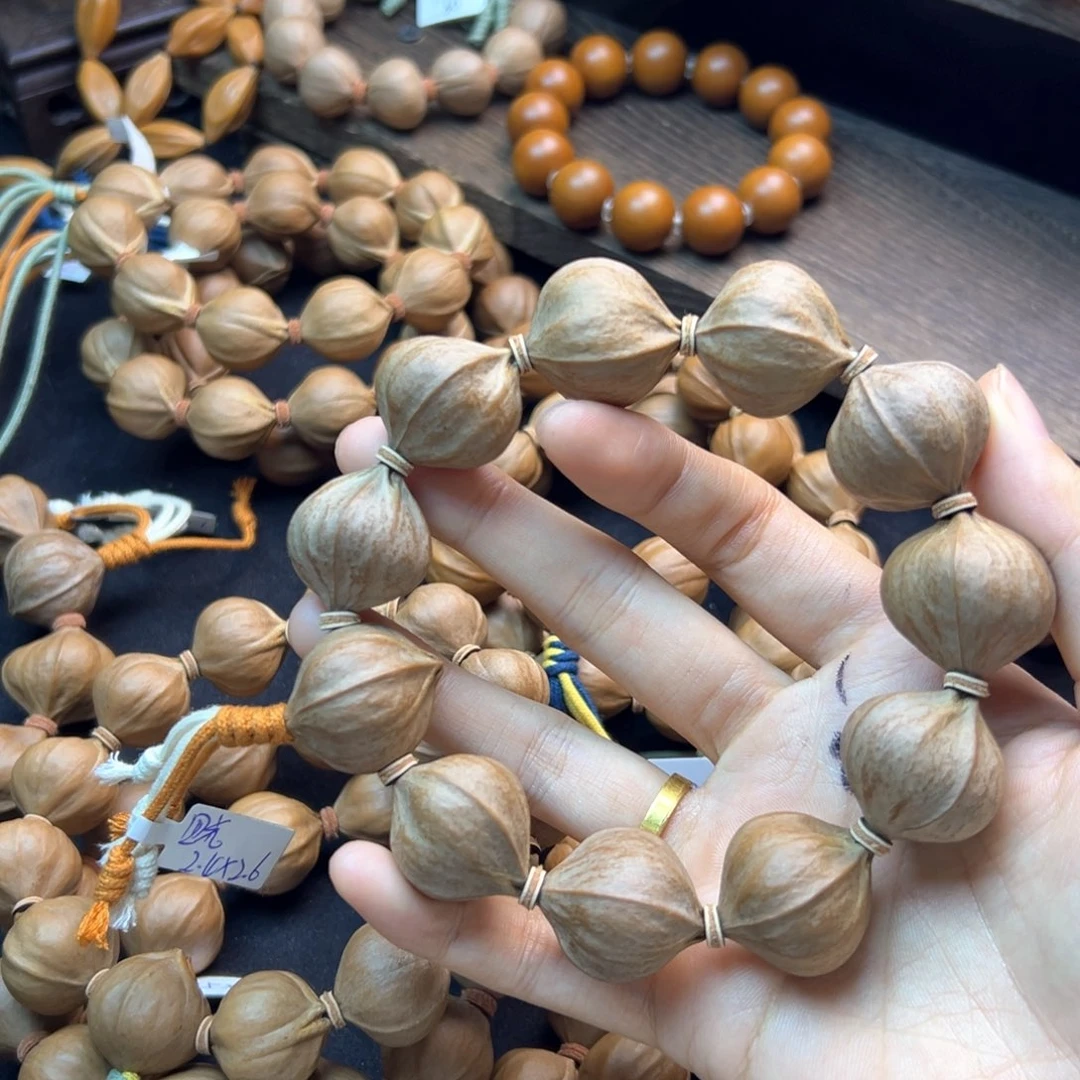 手串橄榄核大**闲24×26