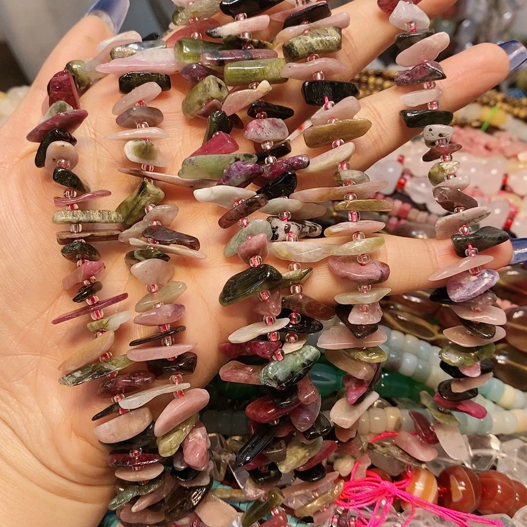 玛瑙/玉髓散珠天然碧玺长牙一条