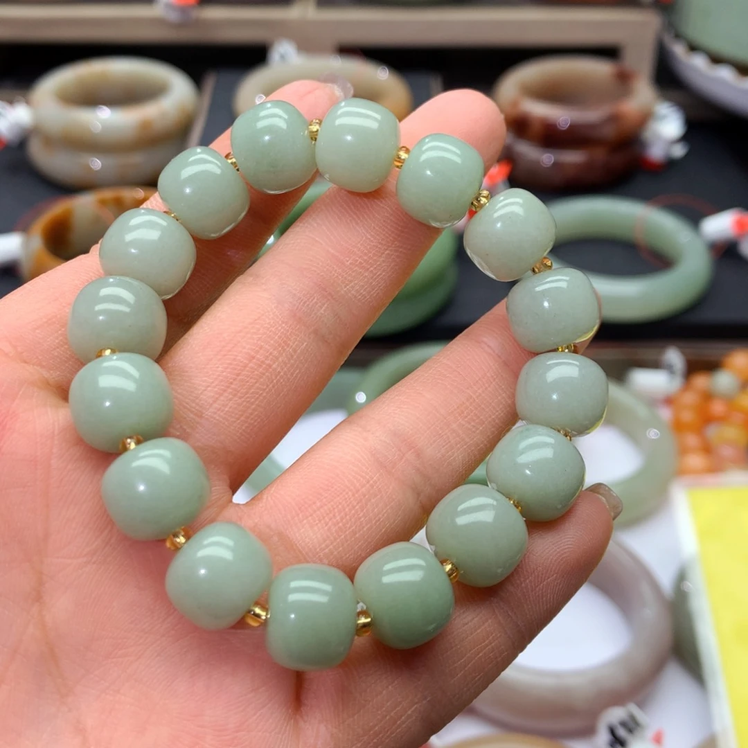 未镶嵌手镯石英质玉