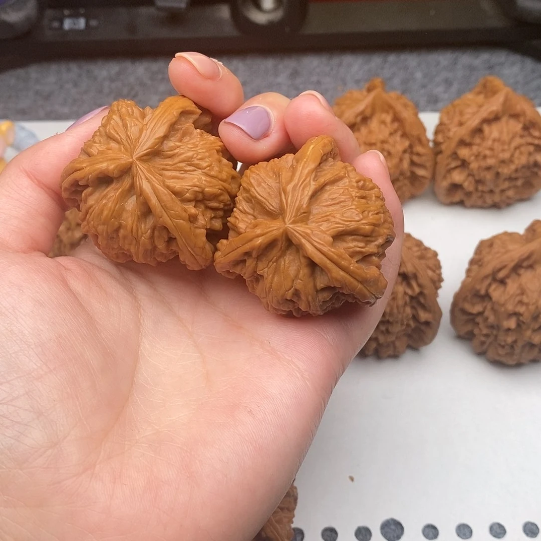 吊坠文玩核桃迎**通