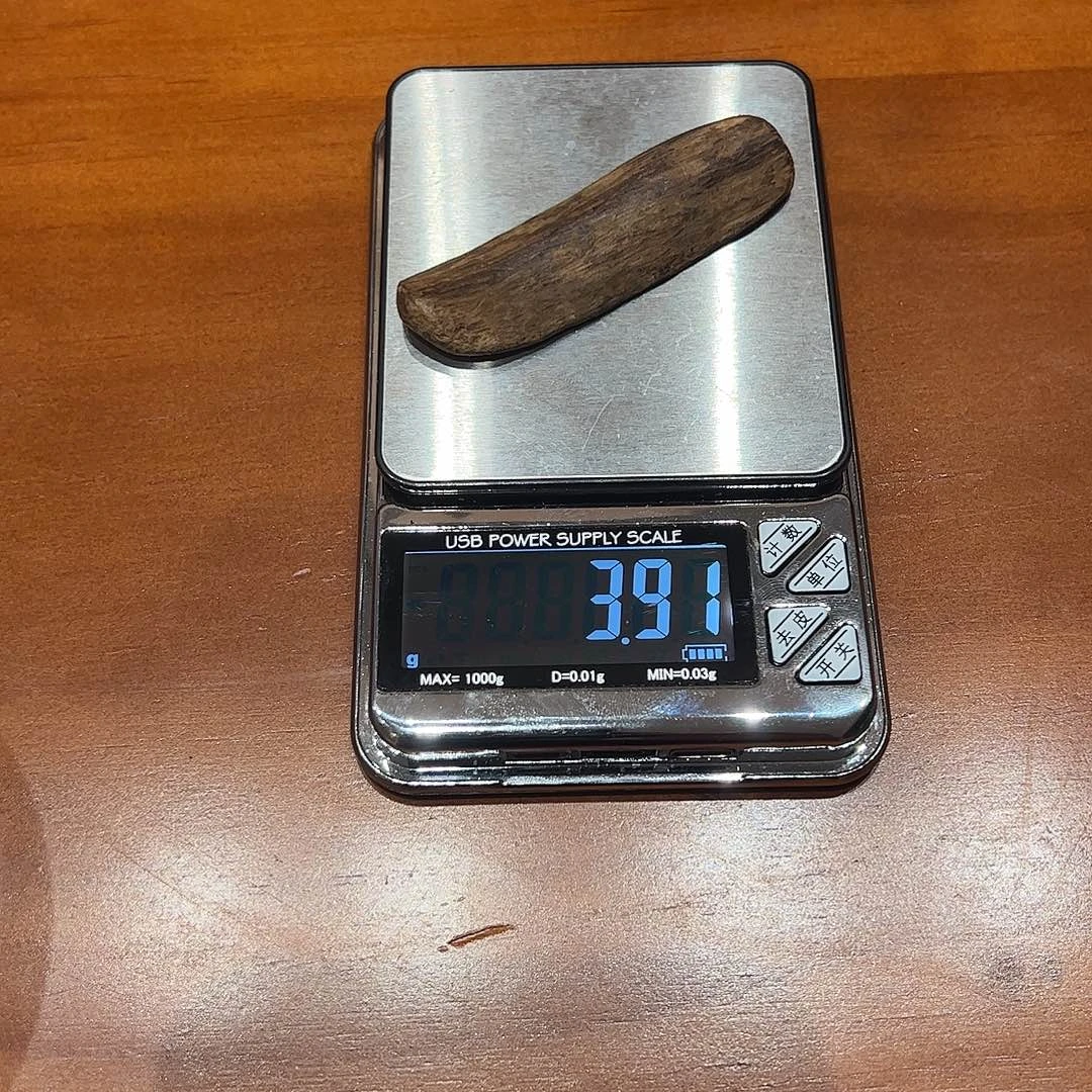 沉香沉香碎屑印尼马拉OK红土沉香3.9g
