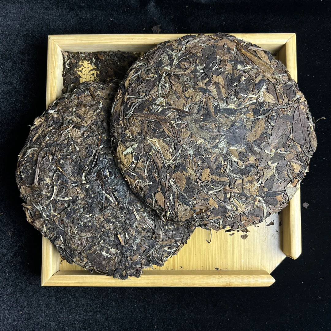 2012年秋寿老白茶紧压饼350g正宗福鼎白茶源头工厂