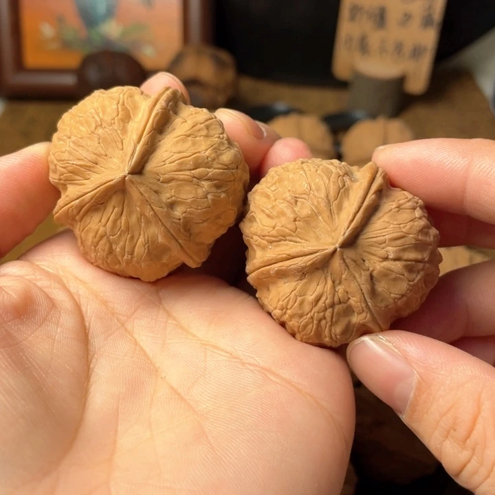 M***生云南铁核桃默认微瑕67