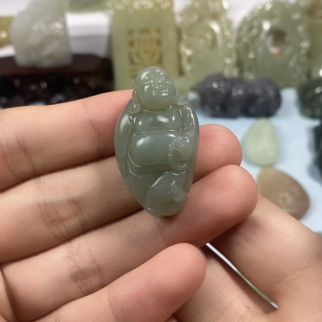 和田玉未镶嵌挂件