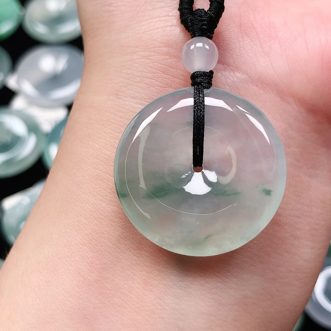 翡翠未镶嵌颈饰28.2/5.7