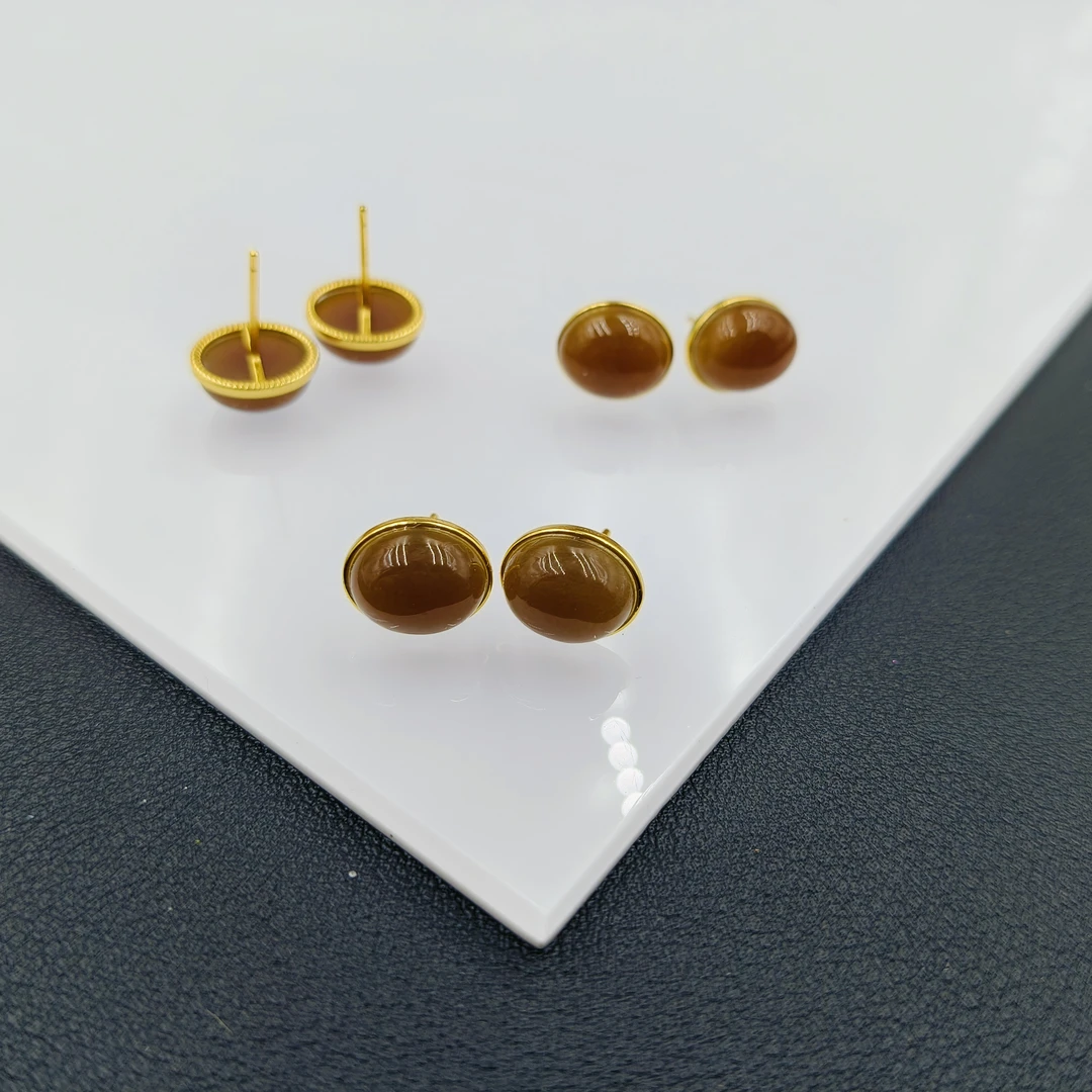 「戴琴珠宝」FR5778-和田玉银镶耳钉（多样性发其一）