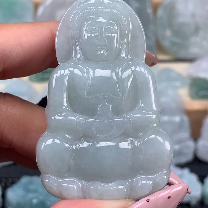 颈饰未镶嵌翡翠观音