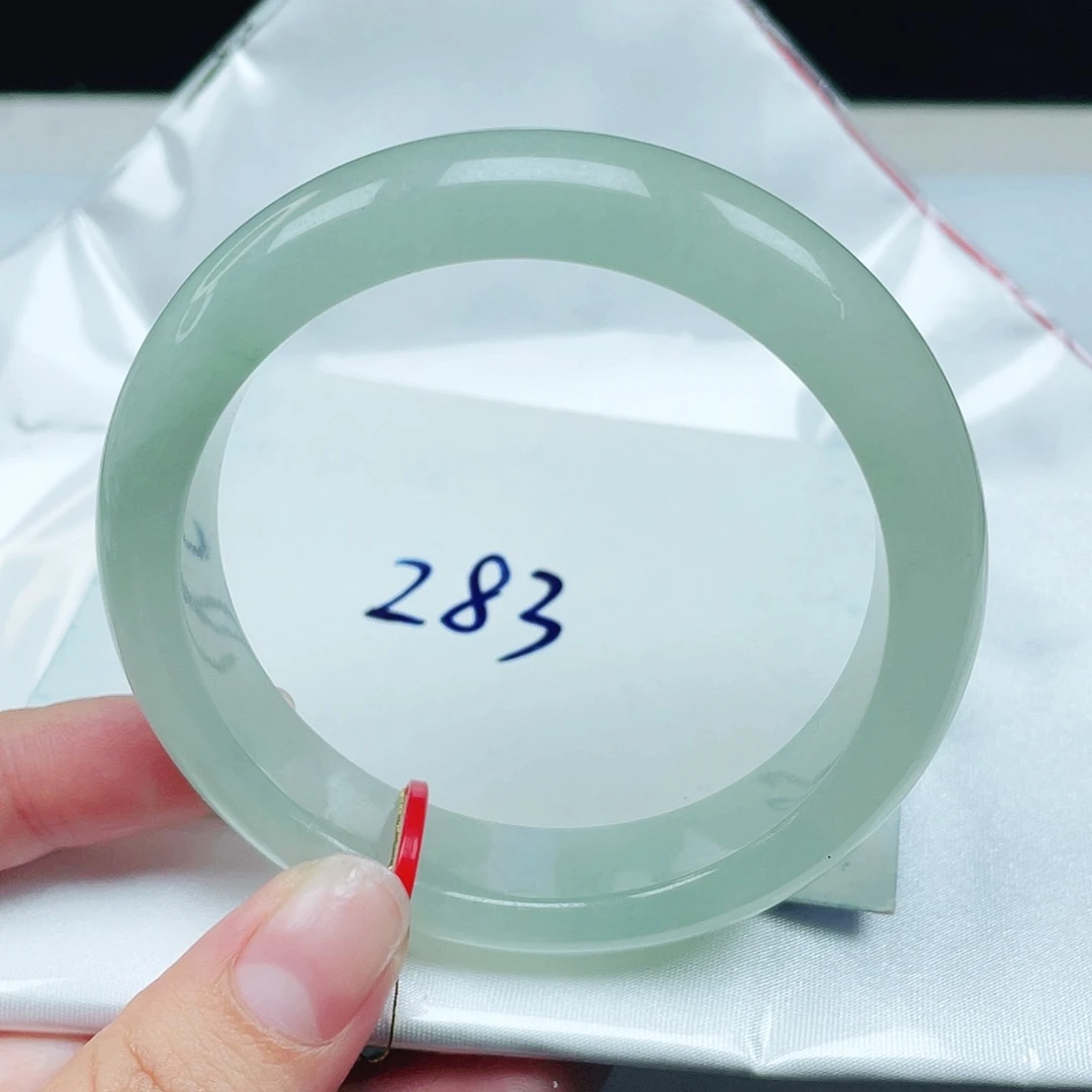 翡翠未镶嵌手镯正圈57