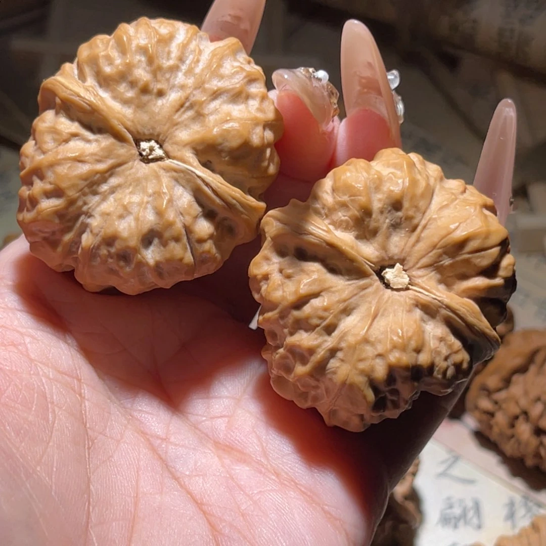 M***b文玩核桃吊坠39昌平昌平蛤蟆头直播选购3603