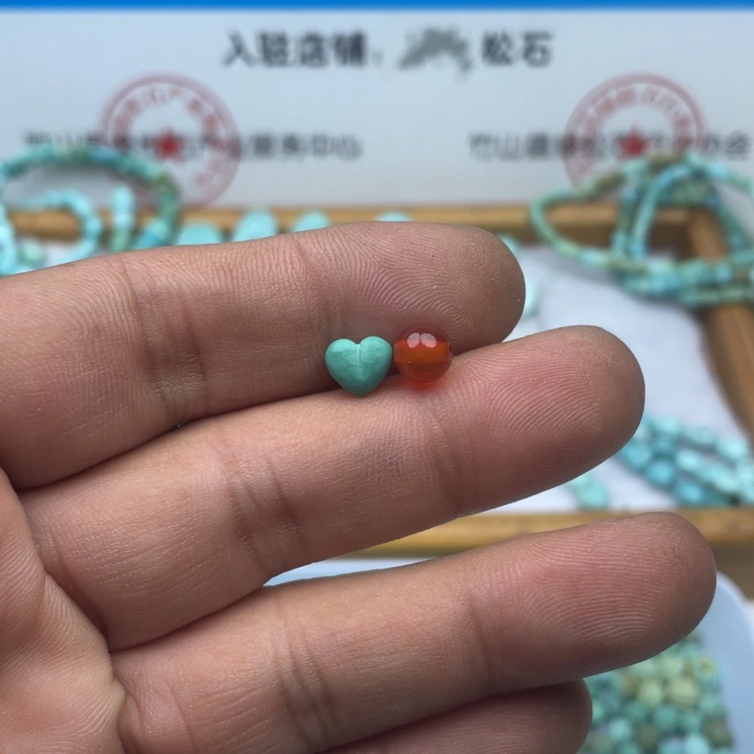 南红玛瑙未镶嵌颈饰067