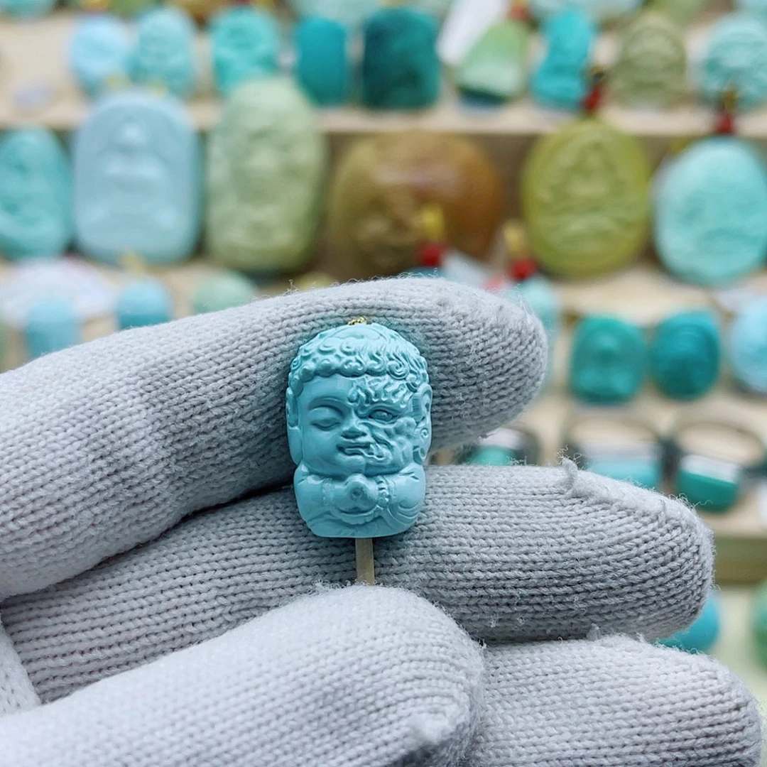 绿松石未镶嵌珠宝奇石