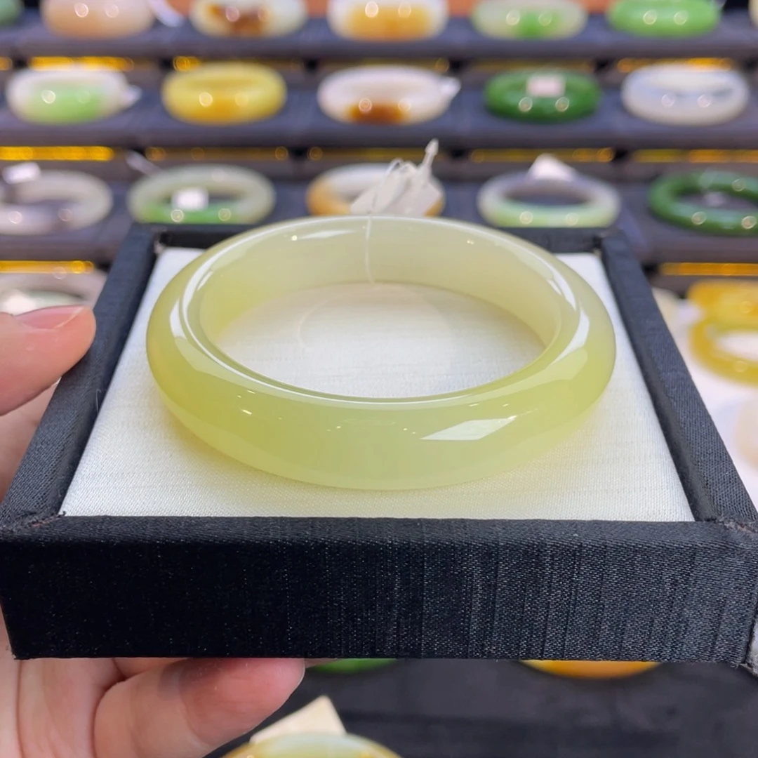 未镶嵌手镯和田玉-高冰渐变黄口 54 55