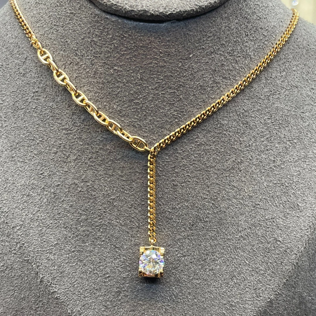 【Vivia】甄选 K枚Y字牛头项链1.0CT