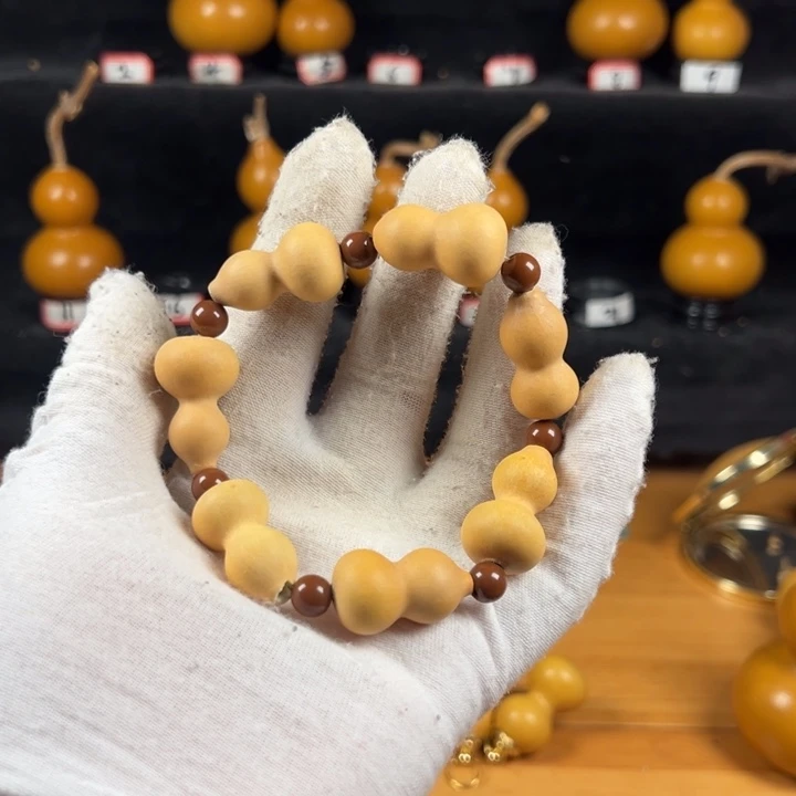 天然瓷皮葫芦手串