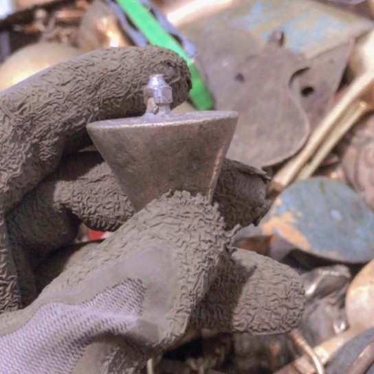 武***球闪电购铜摆件工艺品