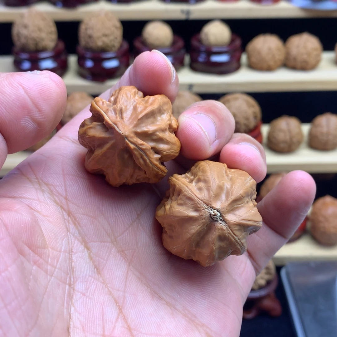 吊坠文玩核桃大粗筋