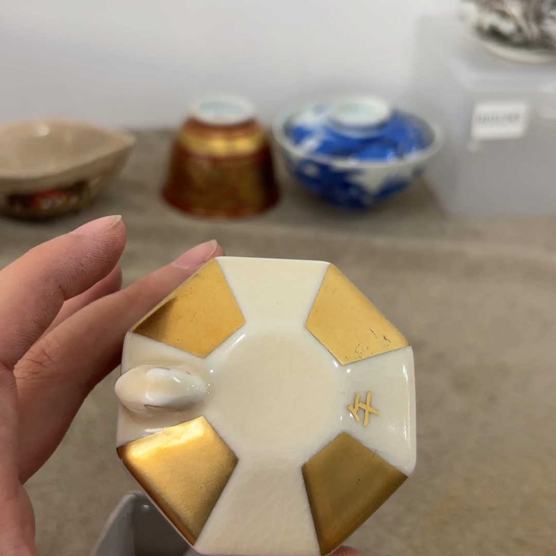 瓷片非常好看漂亮的物品