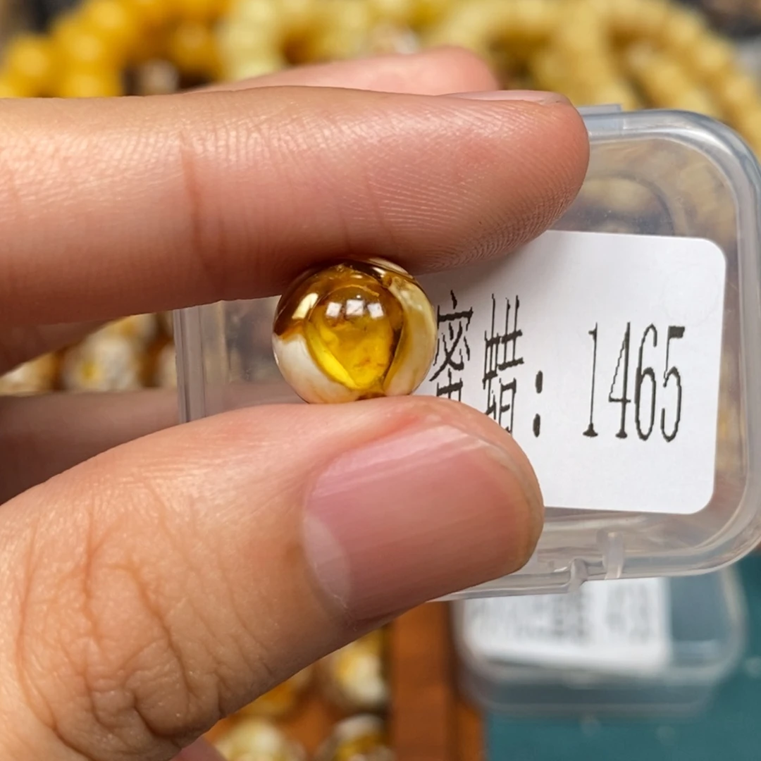 蜜蜡未镶嵌珠宝奇石1465