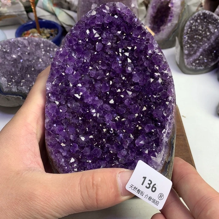 紫晶大型摆件（非配饰）未镶嵌