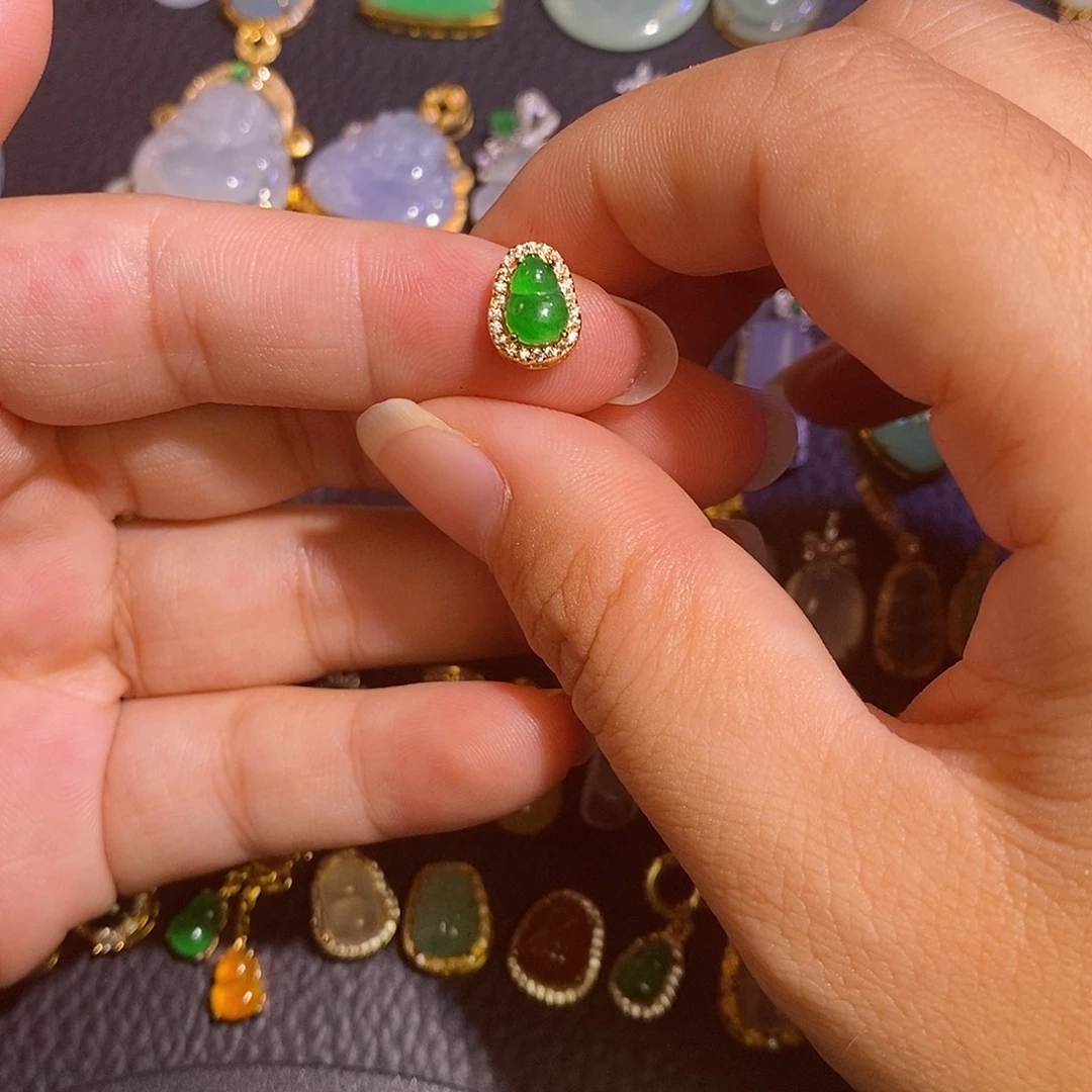 翡翠银S925镶嵌颈饰