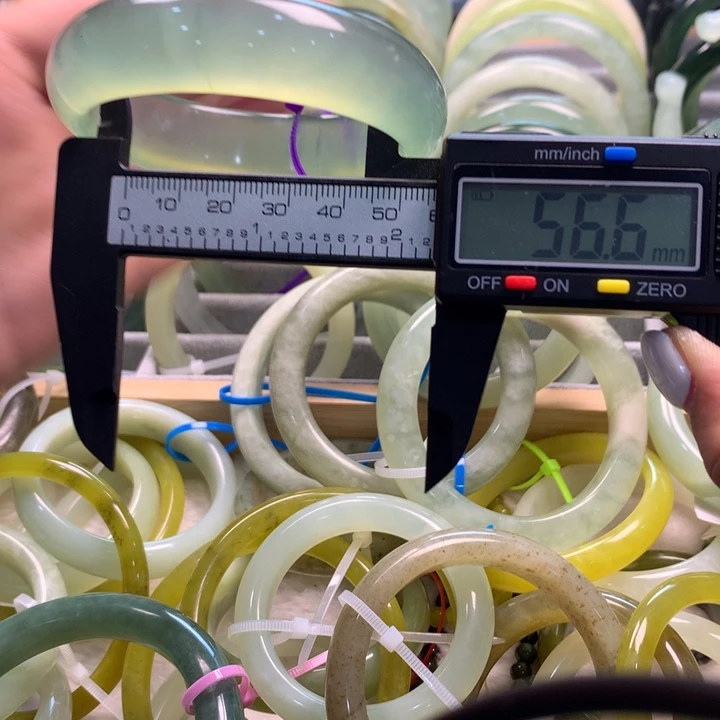 合金蛇纹石玉手链258