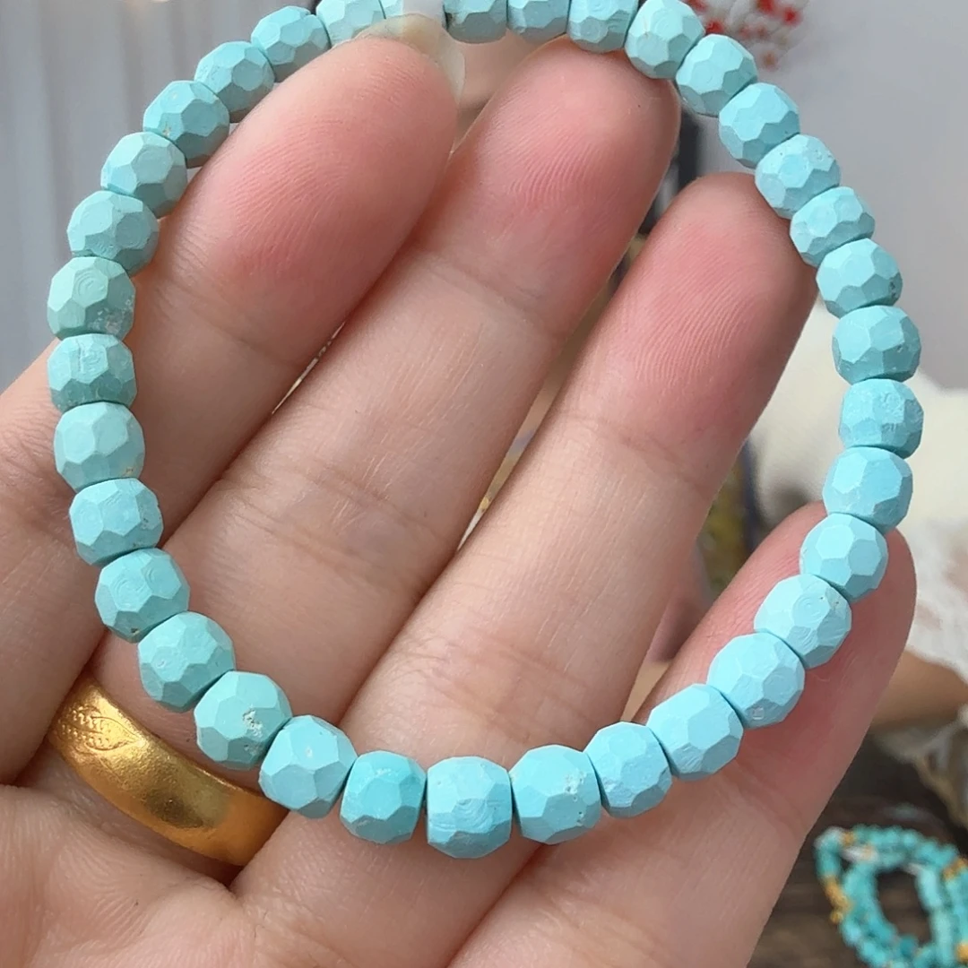 绿松石未镶嵌挂件