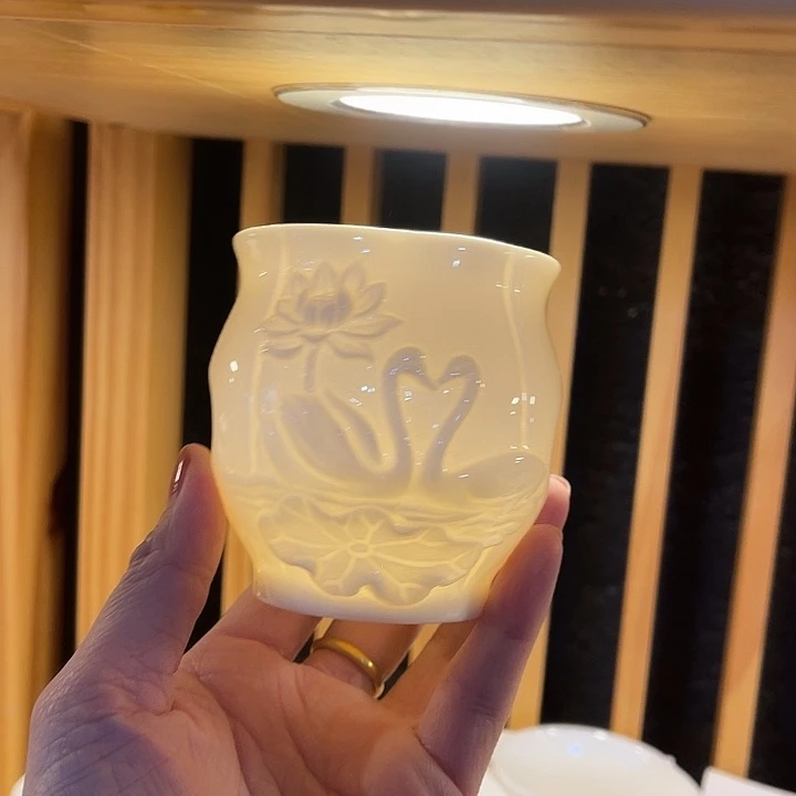 福利待遇多多哦哦哦