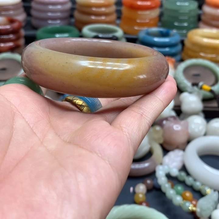 漫****石英岩玉合金颈饰