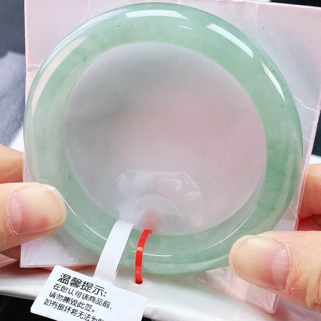 未镶嵌手镯翡翠57冰透满绿