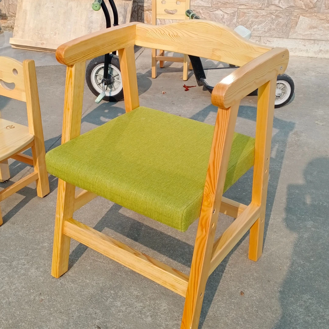 软包椅子可升降学习椅