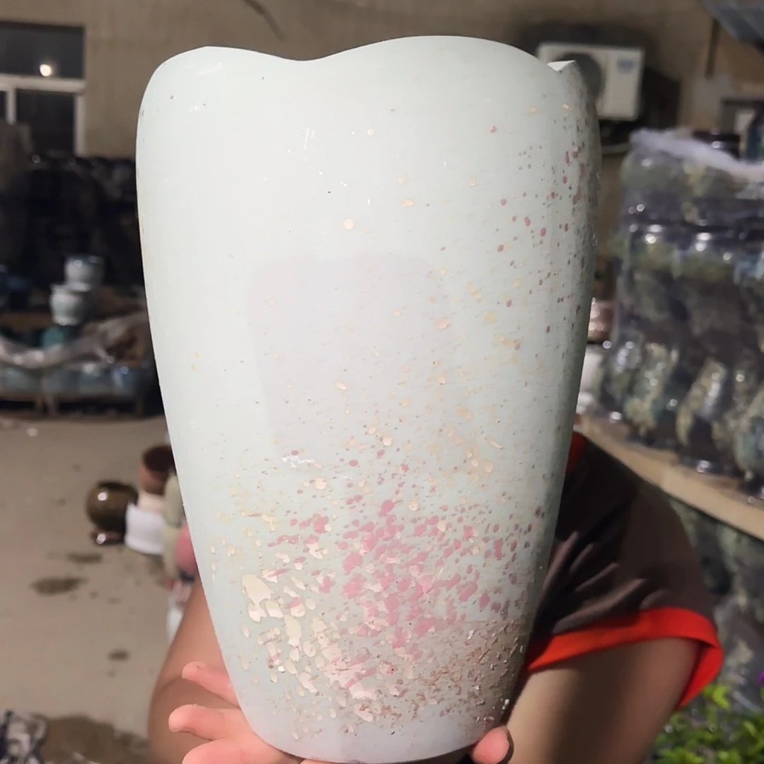 紫砂花盆高30口17。浅