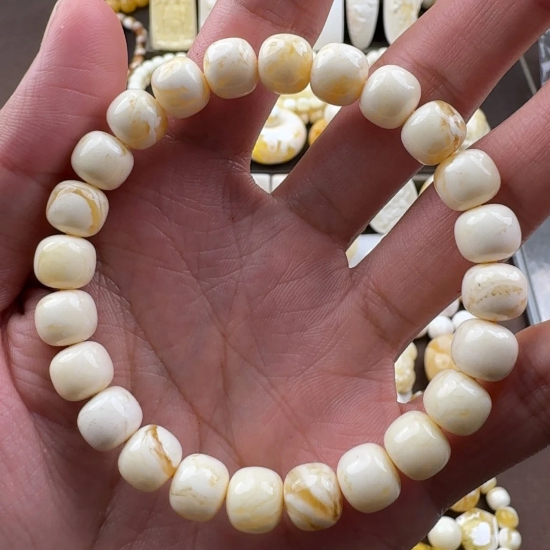 未镶嵌琥珀裸石蜜蜡